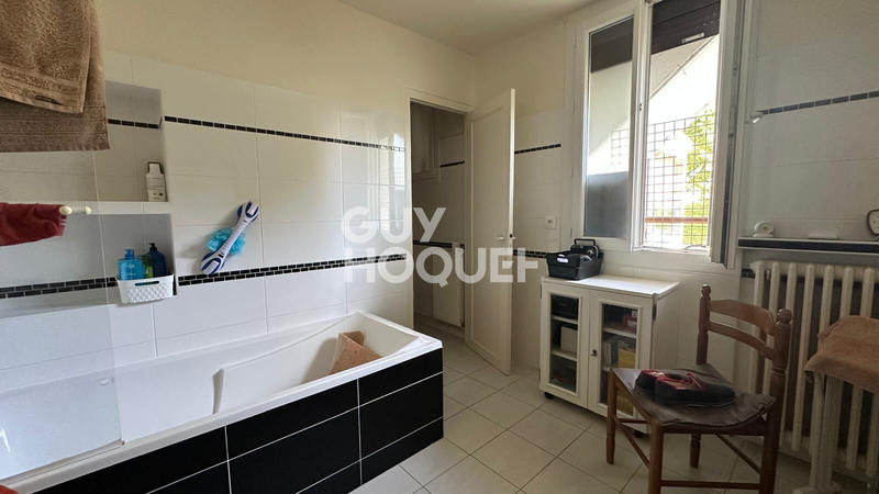 Maison - 130 m² - 6 pièces