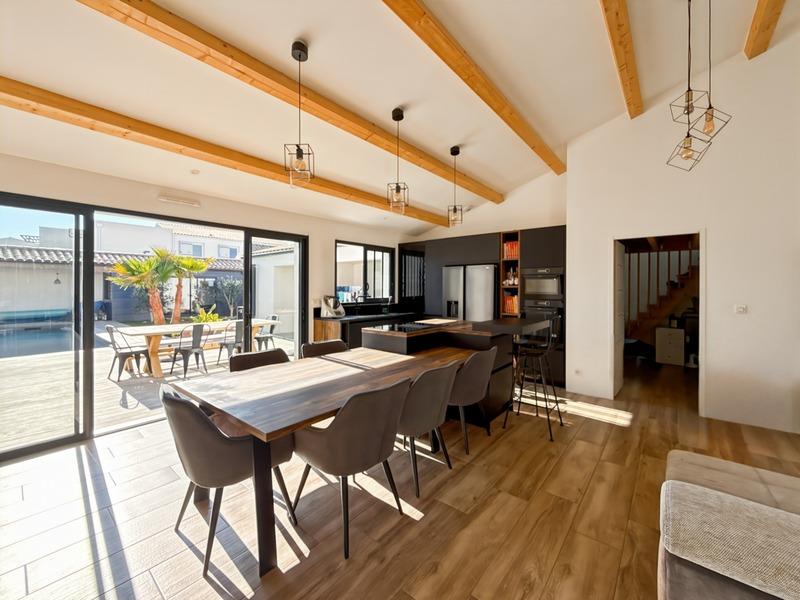 Maison - 150 m² - 6 pièces