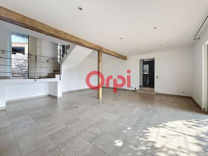 Villa - 130 m² - 4 pièces