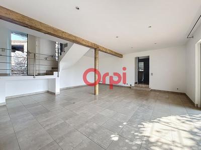 Villa - 130 m² - 4 pièces