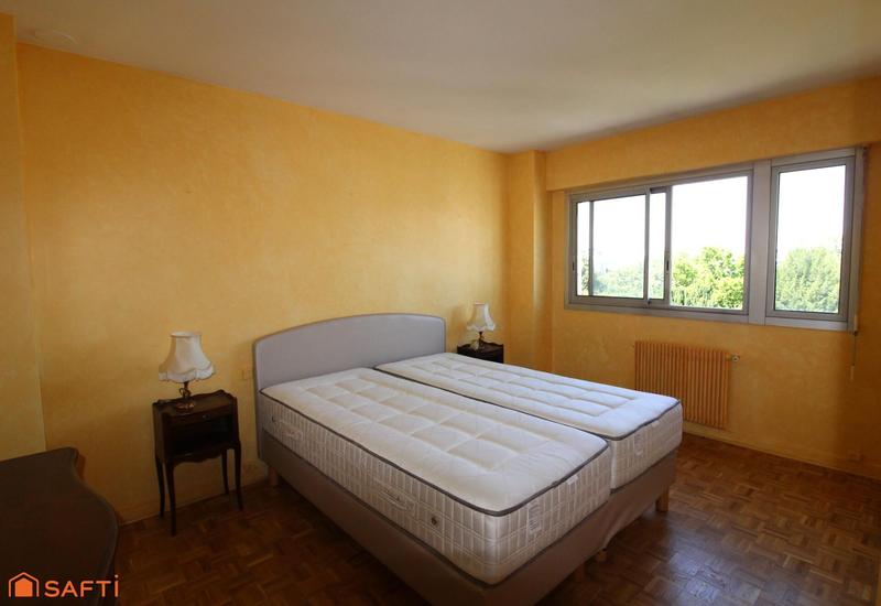 Appartement - 81 m² - 4 pièces