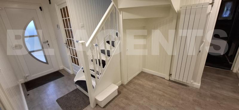 Maison contemporaine - 174 m² - 7 pièces