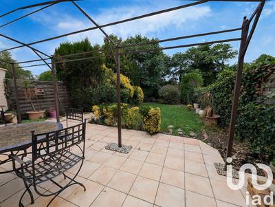 Maison - 117 m² - 4 pièces