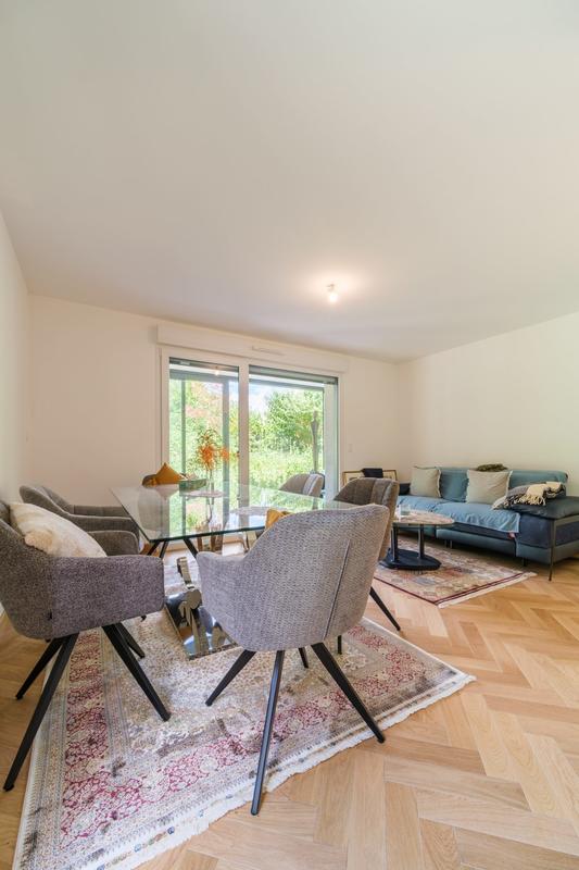 Appartement - 90 m² - 4 pièces