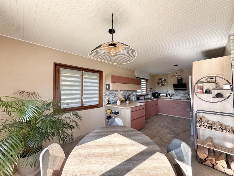 Maison - 100 m² - 4 pièces