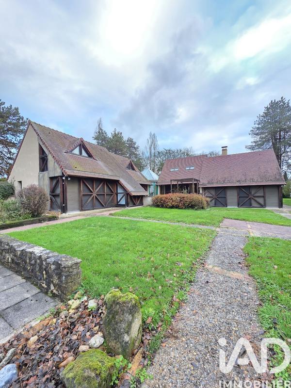 Maison de maîtres - 233 m² - 8 pièces