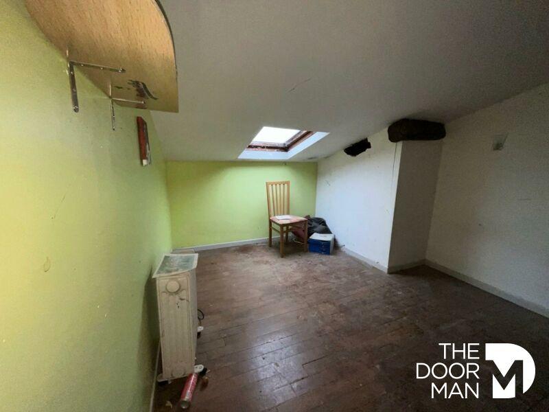 Maison - 111 m² - 6 pièces