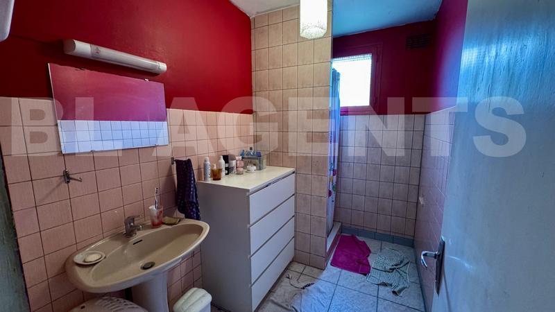 Maison - 120 m² - 9 pièces