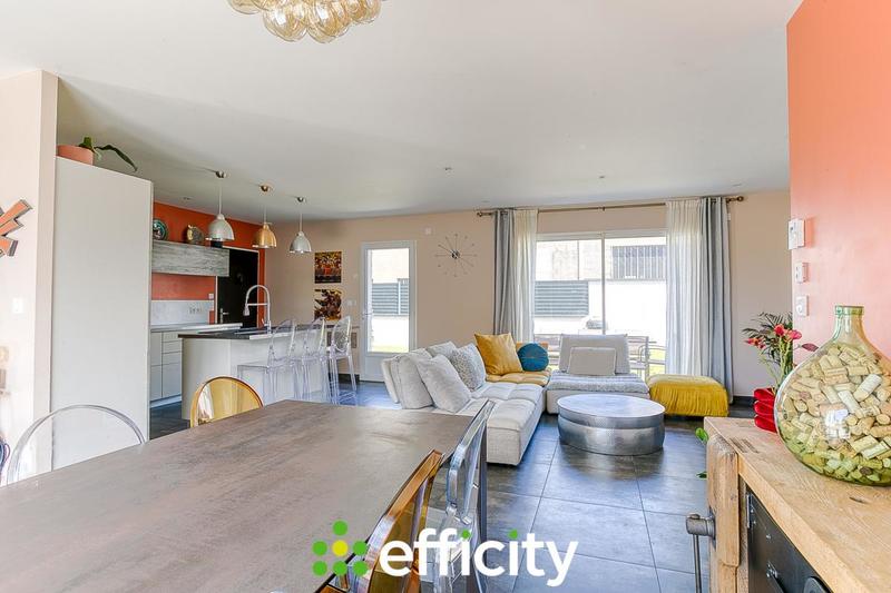 Maison - 101 m² - 4 pièces