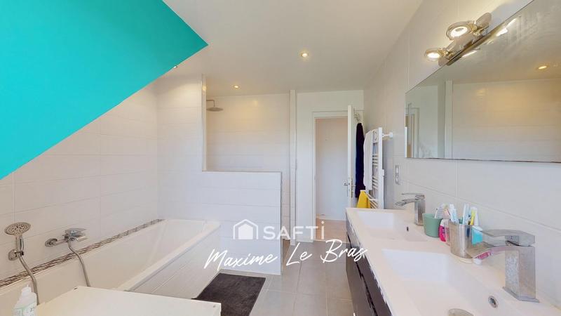 Maison - 106 m² - 4 pièces