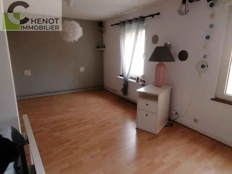 Propriété - 250 m² - 7 pièces