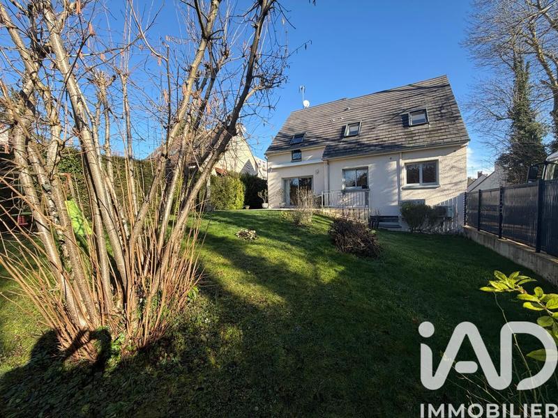 Maison - 152 m² - 7 pièces