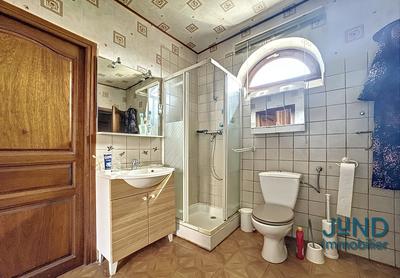 Maison ancienne - 232 m² - 10 pièces