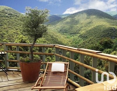 Appartement - 290 m² - 13 pièces