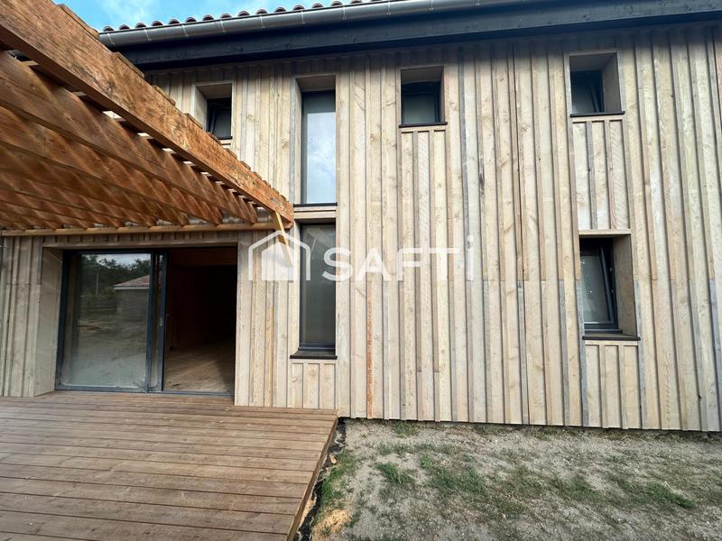 Maison - 120 m² - 5 pièces