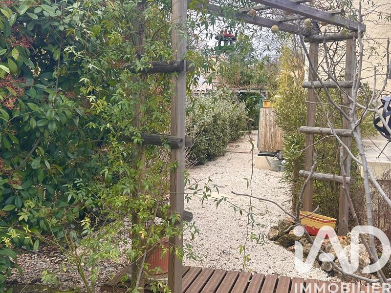 Maison - 100 m² - 3 pièces