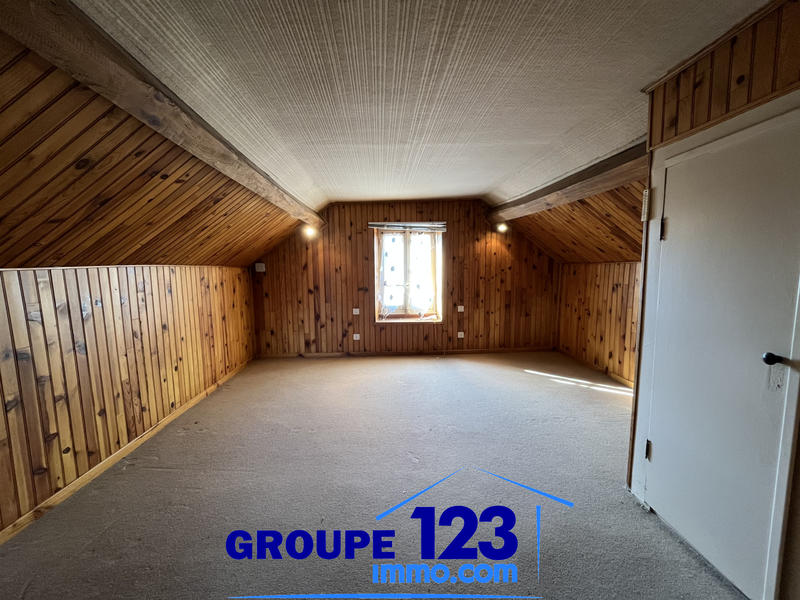 Maison - 81 m² - 5 pièces