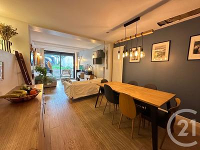 Maison - 107 m² - 6 pièces