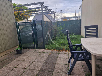 Maison - 79 m² - 4 pièces