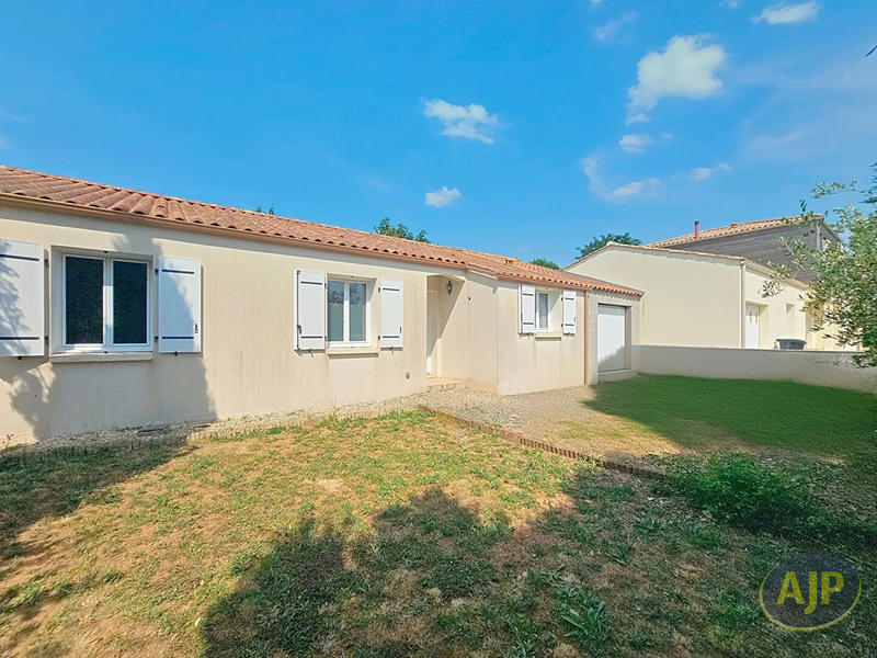 Maison - 86 m² - 5 pièces