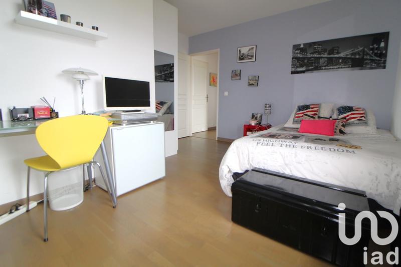 Appartement - 95 m² - 5 pièces