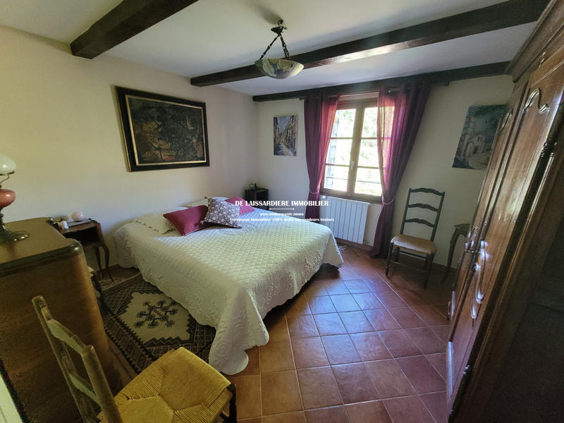 Villa - 260 m² - 9 pièces