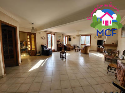 Maison ancienne - 216 m² - 8 pièces