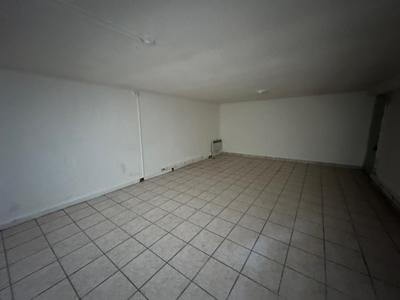 Local d'activités - 93 m²