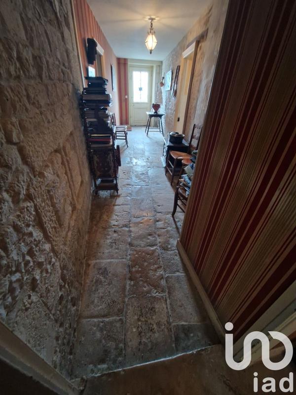 Maison - 567 m² - 12 pièces