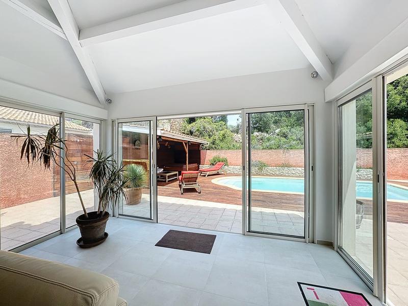 Villa - 190 m² - 8 pièces