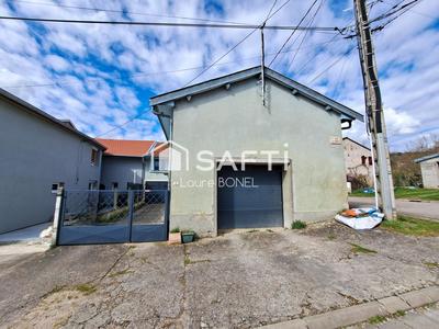 Maison - 110 m² - 4 pièces