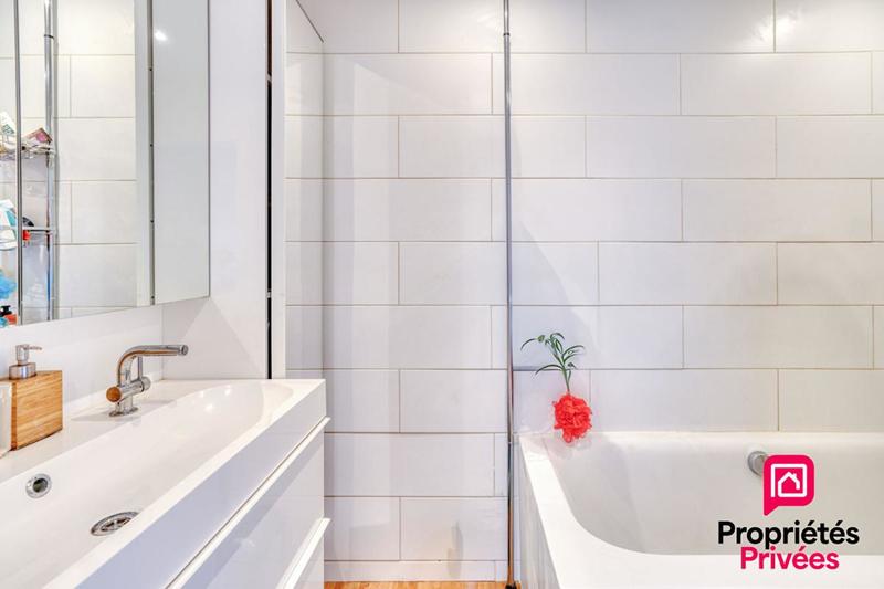 Maison - 136 m² - 6 pièces