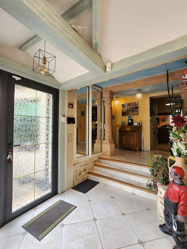 Maison - 170 m² - 7 pièces