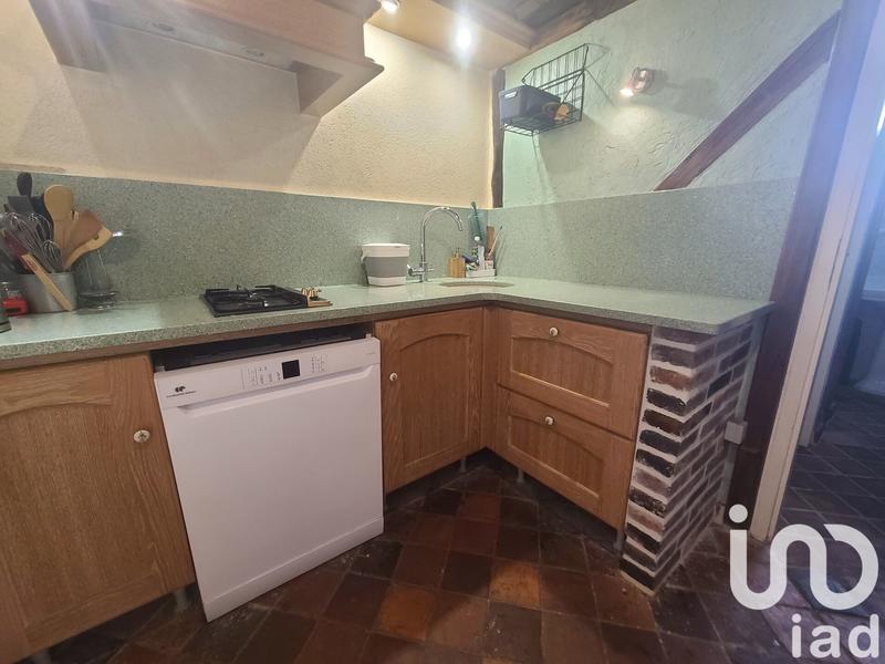 Maison - 340 m² - 9 pièces