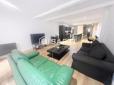 Appartement - 74 m² - 2 pièces