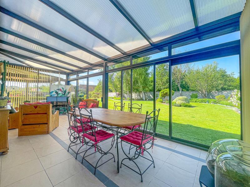 Maison en pierre - 295 m² - 8 pièces