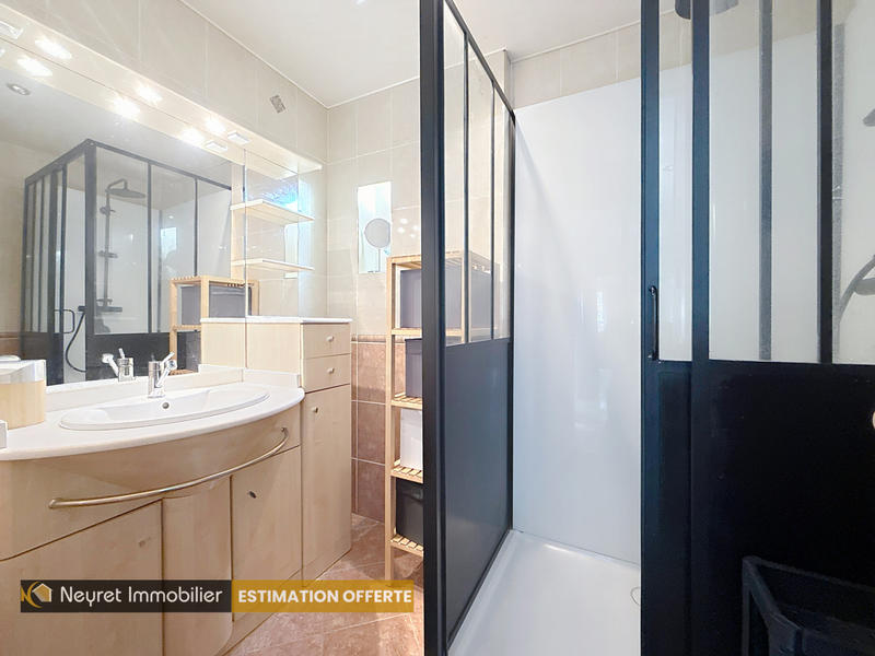 Appartement - 83 m² - 4 pièces