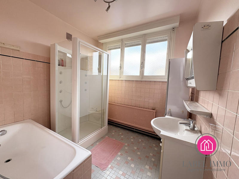 Maison - 103 m² - 4 pièces