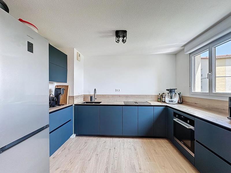 Appartement - 85 m² - 4 pièces