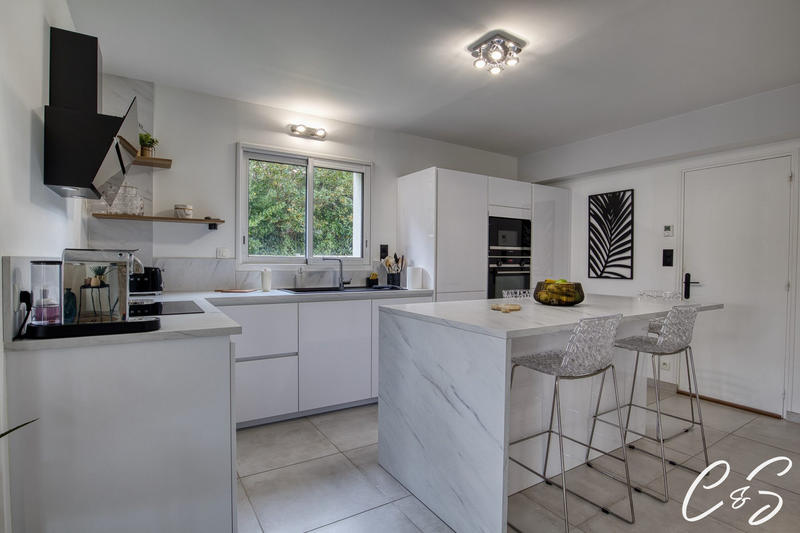 Maison - 134 m² - 6 pièces