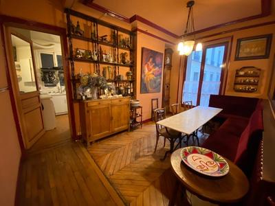 Appartement - 146 m² - 6 pièces