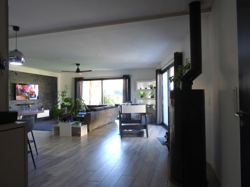 Maison - 120 m² - 4 pièces