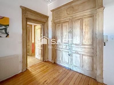 Appartement - 125 m² - 4 pièces