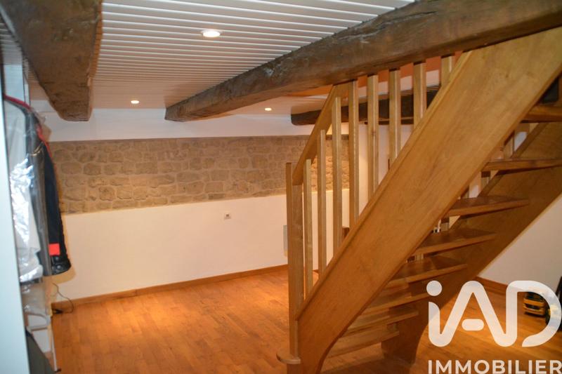 Maison - 243 m² - 8 pièces