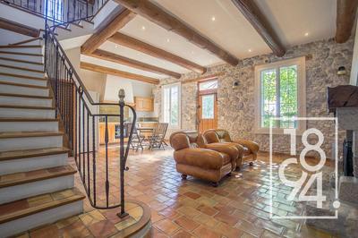 Maison - 136 m² - 3 pièces