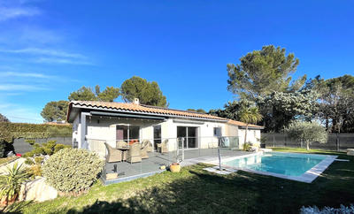 Maison - 103 m² - 3 pièces