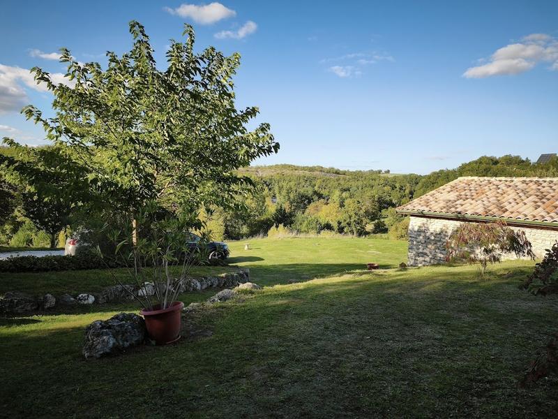 Propriété - 255 m² - 10 pièces