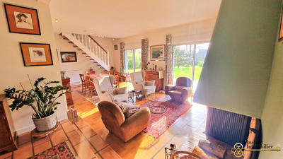 Maison - 114 m² - 6 pièces