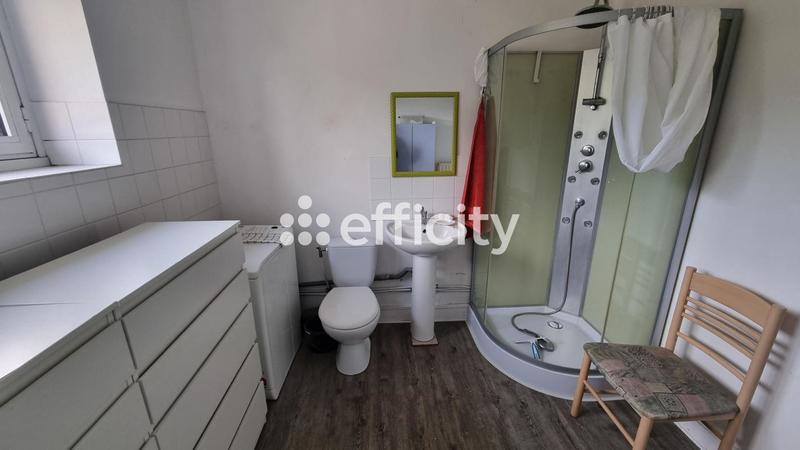 Maison - 205 m² - 8 pièces