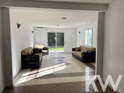 Maison - 174 m² - 8 pièces